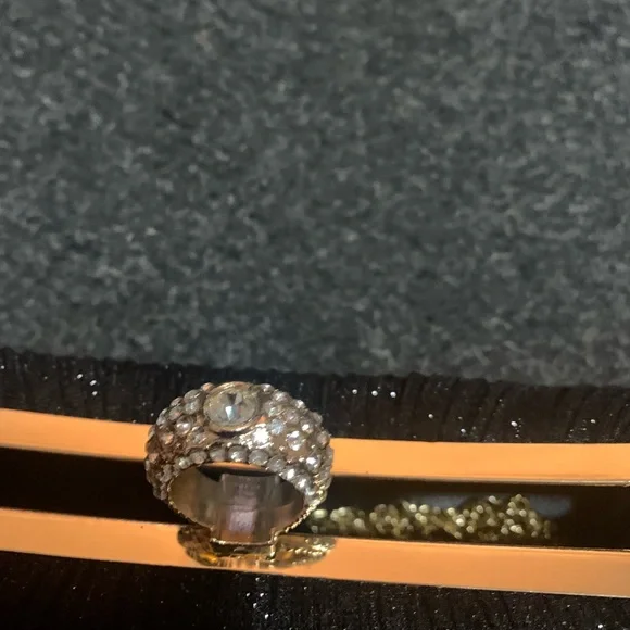 ⭐️Black & Gold Sparkly Clutch Purse - Picture 3 of 4